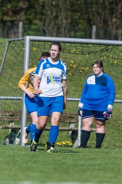 Bild 131 - B-Juniorinnen Bramstedter TS - SSV Hennstedt : Ergebnis: 3:7